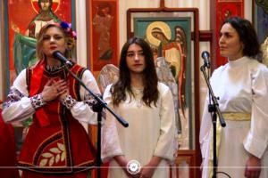 Різдвяна містерія в Парижі
